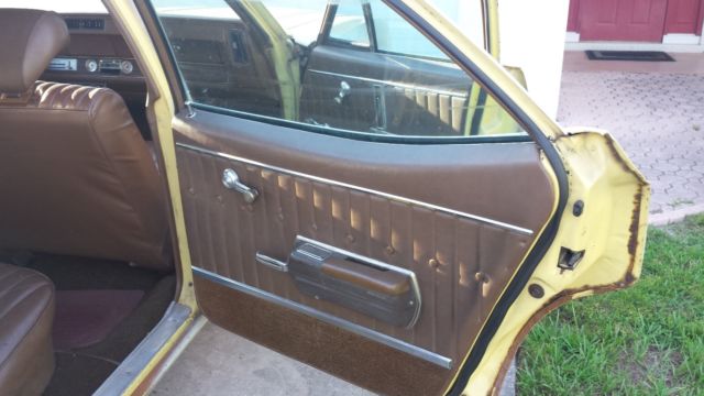 1972 Oldsmobile Cutlass VISTA CRUISER - photo 7