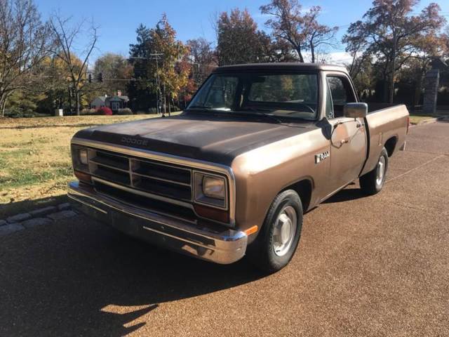 D-150 V8 Short Bed AC All Original and Solid Runs Great Free Shipping! 1987 Dodge Ram 1500 Base 2dr Standard Cab SB
