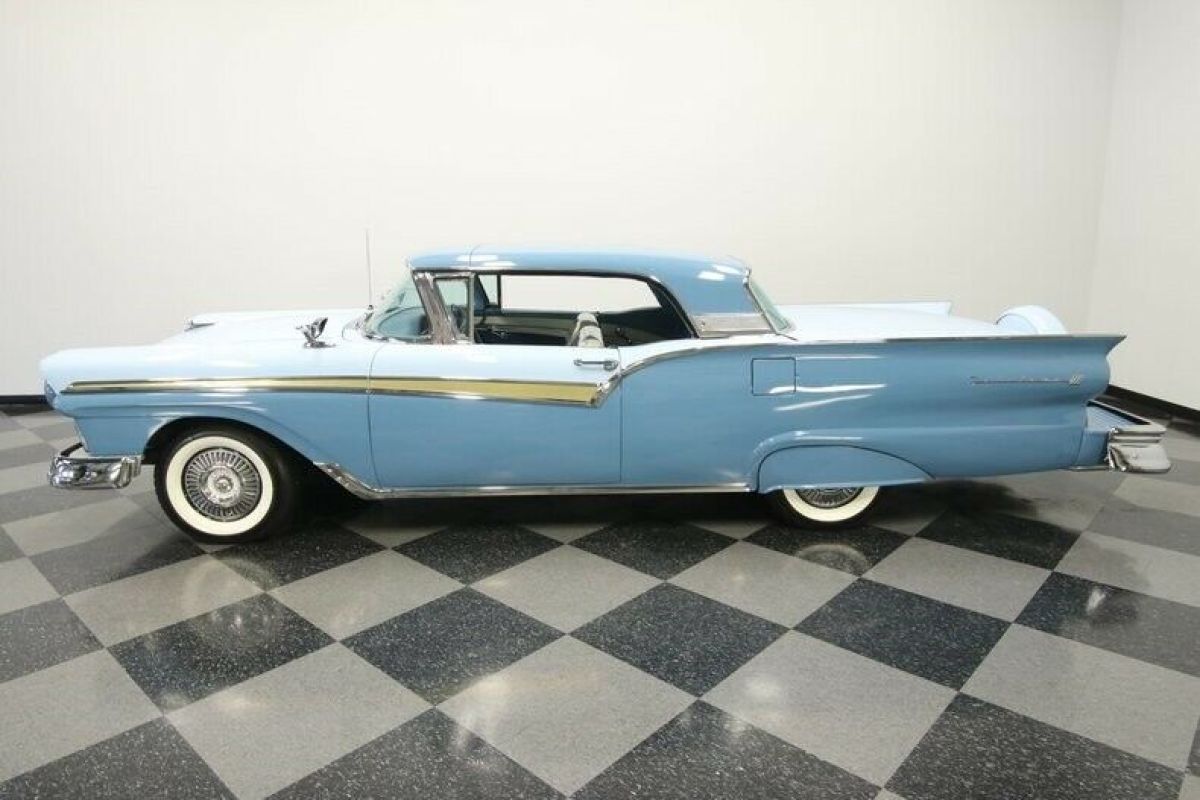 1957 Ford Fairlane 500 Skyliner Retractable - photo 3