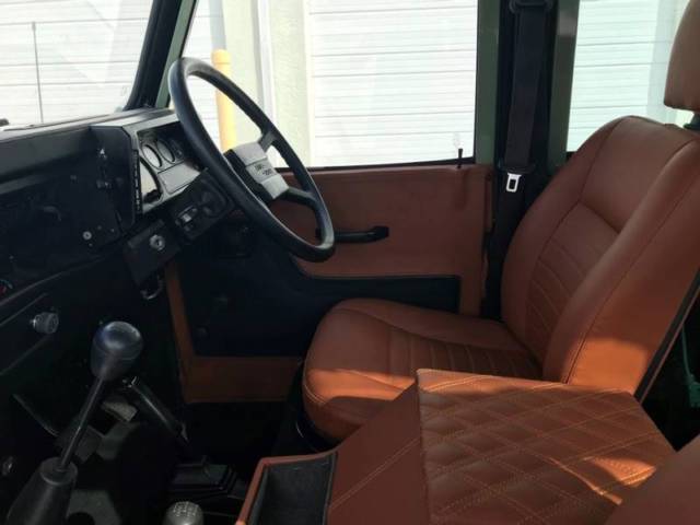 1985 Land Rover Defender Leather - photo 11