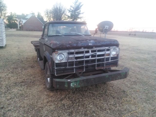 1970 Dodge Power Wagon - photo 2