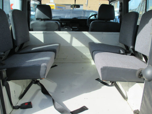1989 Land Rover Defender County Station Wagon - photo 4