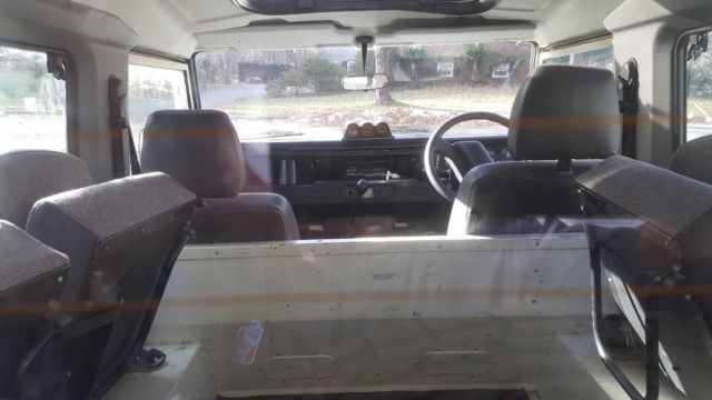 1989 Land Rover Defender County Station Wagon - photo 6