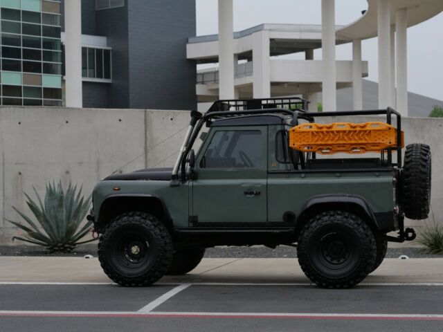 1991 Land Rover Defender 90 - Truck Bed - photo 7