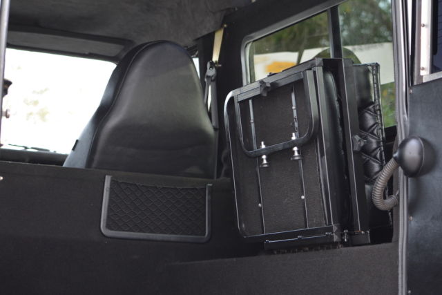 1985 Land Rover Defender - photo 4