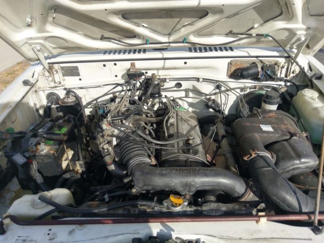 1990 Daihatsu Rocky SX - photo 3