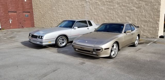 1985 Porsche 944 Base Coupe 2-Door - photo 5