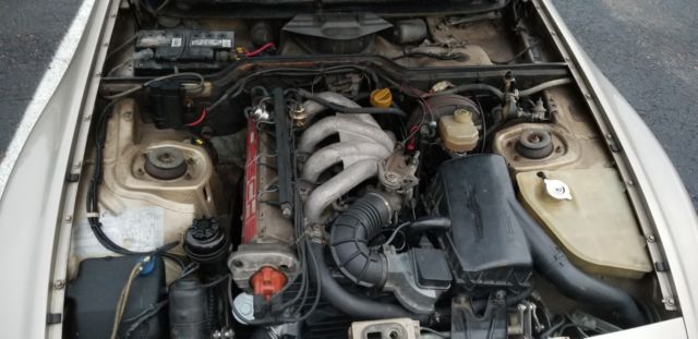 1985 Porsche 944 Base Coupe 2-Door - photo 9