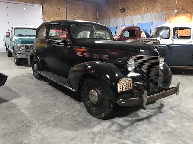 1939 Chevrolet 2 Door Humpback sedan NO RESERVE must see VIDEO! Daily Driver - photo 2