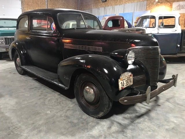 1939 Chevrolet 2 Door Humpback sedan NO RESERVE must see VIDEO! Daily Driver - photo 9