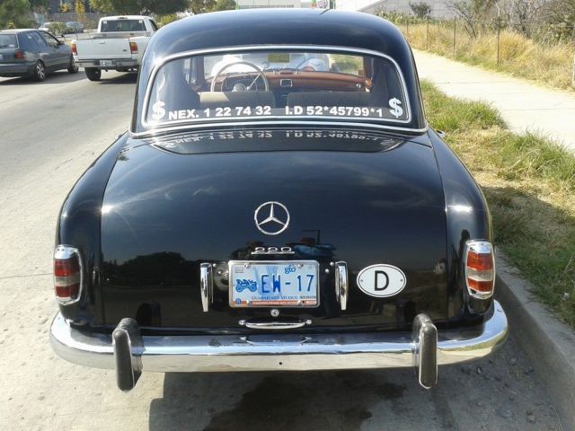 1955 Mercedes-Benz 200-Series 220S - photo 7