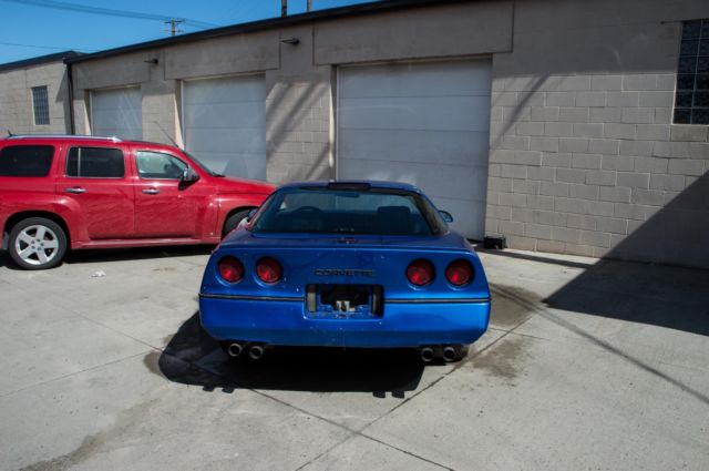 1987 Chevrolet Corvette - photo 2