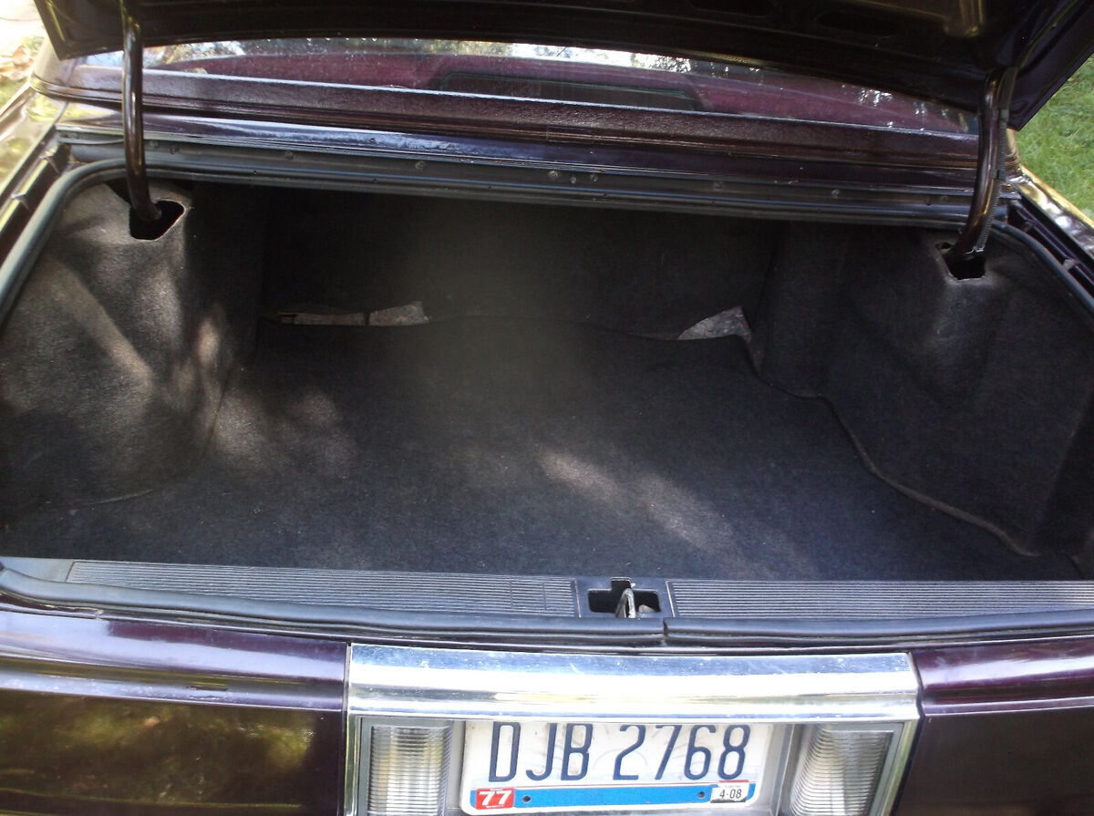 1993 Cadillac DeVille - photo 13