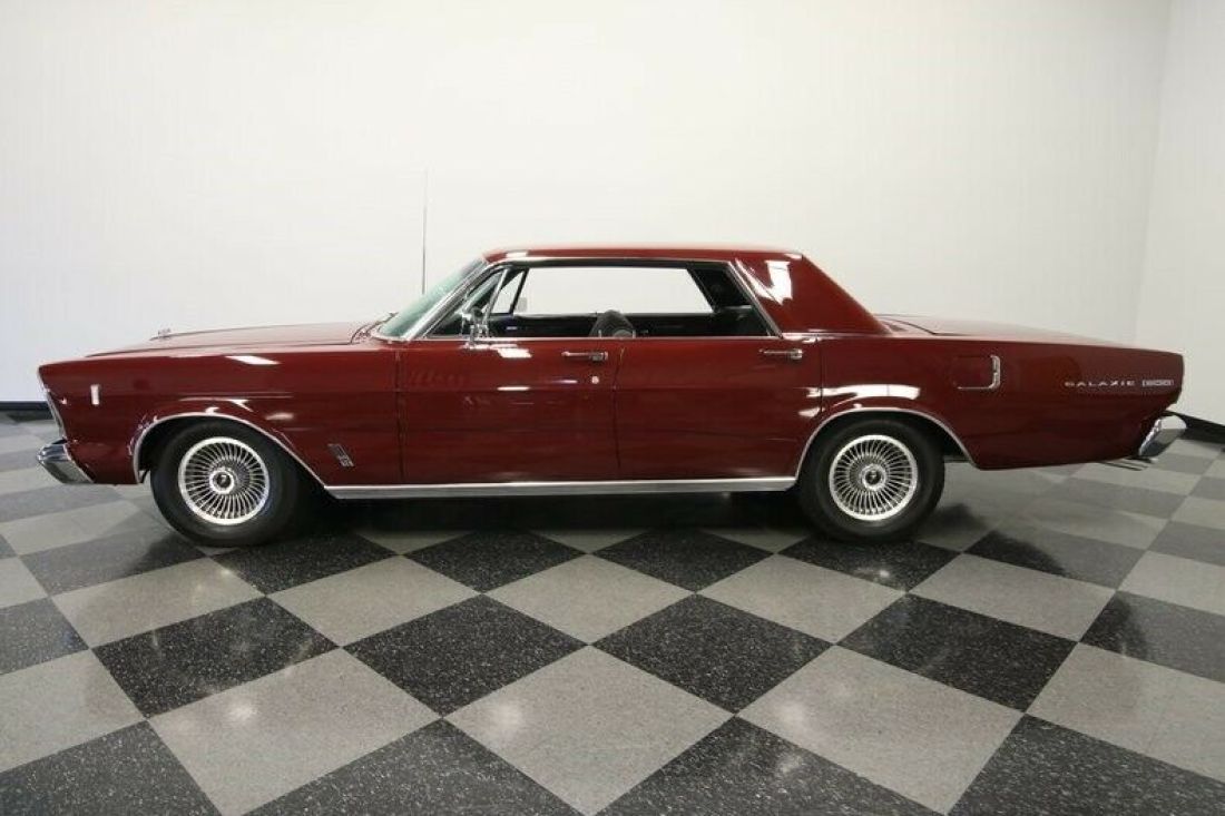 1966 Ford Galaxie 500 Fastback - photo 8