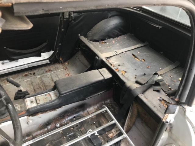 1969 Datsun Other Black Interior - photo 7
