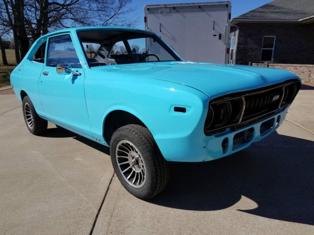 DATSUN 710 BEAUTIFUL PROJECT CAR - READY FOR YOUR DROP & SWAP OR RESTORATION 1973 Datsun 710 SEDAN