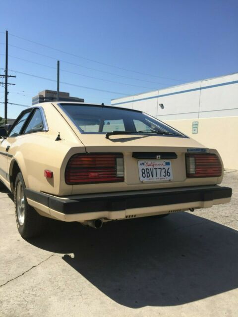 1982 Datsun 280ZX 2+2 - photo 2