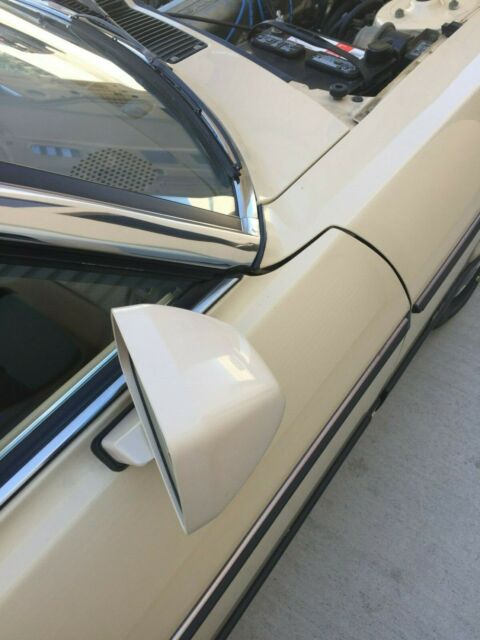 1982 Datsun 280ZX 2+2 - photo 3