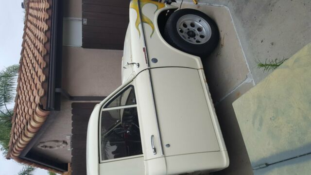 1965 Datsun pickup 320 - photo 4