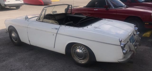 Datsun SPL-310 roadster 1965 Datsun 1500 fairlady