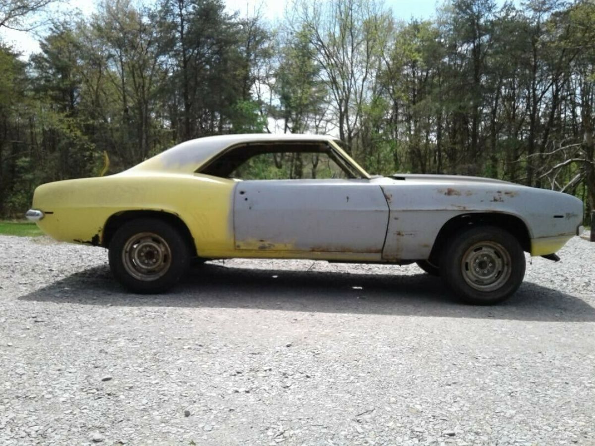 1969 Chevrolet Camaro Z28 302 - photo 3