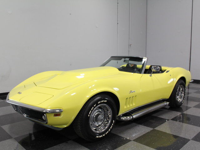 DAYTONA YELLOW, 383 CI STROKER, 4-SPD, SOFT TOP & REMOVABLE HARDTOP, SIDE PIPES! 1969 Chevrolet Corvette