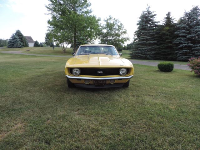 1969 Chevrolet Camaro Base coupe 2dr - photo 2