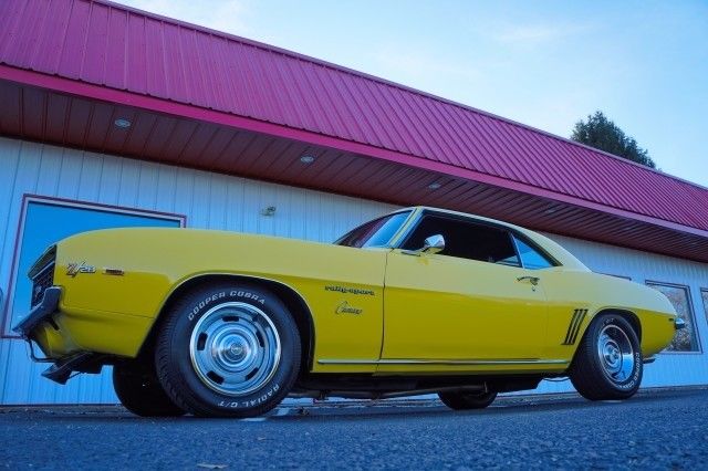 1969 Chevrolet Camaro RS/Z28 Style - photo 12