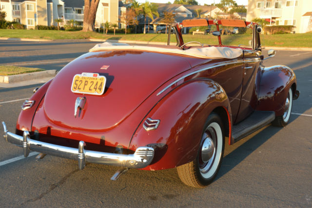 1940 Ford DeLuxe Convertible Club Coupe - photo 5