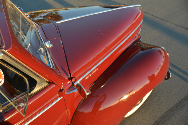 1940 Ford DeLuxe Convertible Club Coupe - photo 7
