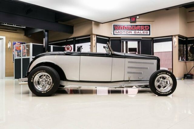 1932 Ford Roadster Dearborn Deuce Street Rod - photo 12