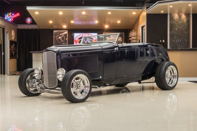 Dearborn Deuce Roadster! ZZ350 V8 Crate Engine, 700R4 Automatic, PW, Soft Top 1932 Ford Roadster Dearborn Deuce Street Rod
