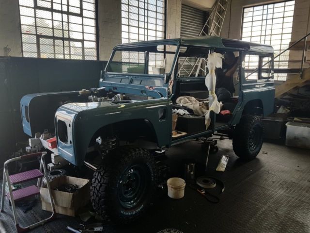 1991 Land Rover Defender Gary Cloth new seats - photo 12