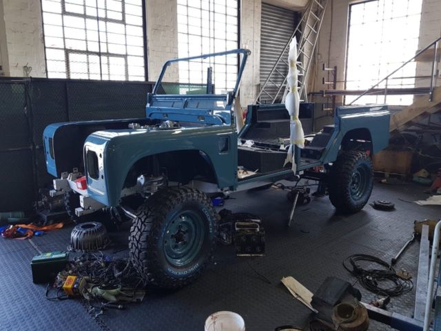 1991 Land Rover Defender Gary Cloth new seats - photo 13