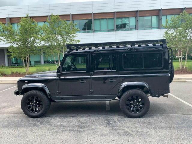 Defender 110 Custom one of a kind ground up build with all the extras 1983 Land Rover Defender