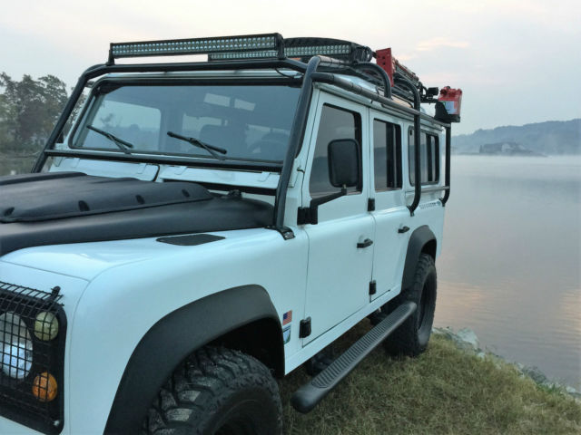 1990 Land Rover Defender 110 LHD ULTIMATE 4X4 DIESEL NO RESERVE - photo 11