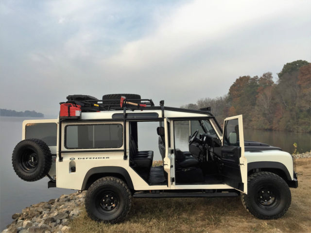 1990 Land Rover Defender 110 LHD ULTIMATE 4X4 DIESEL NO RESERVE - photo 13
