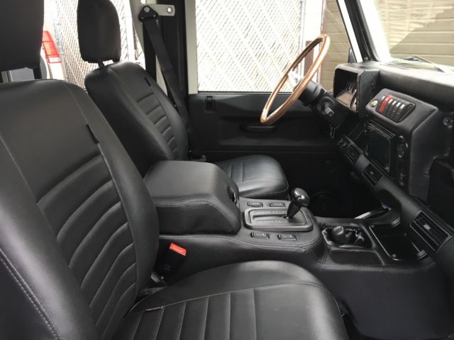 1989 Land Rover Defender Defender 110 5 door wagon - photo 8