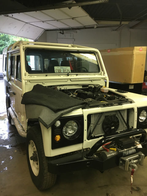 1989 Land Rover Defender Estate wagon - photo 11