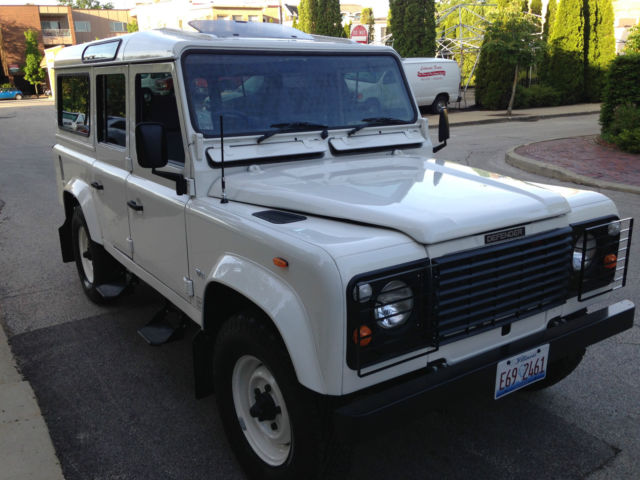 1989 Land Rover Defender Estate wagon - photo 2