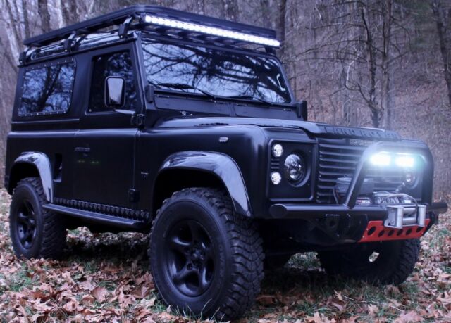 Defender 90 1985 200tdi LHD restoration 1985 Land Rover Defender