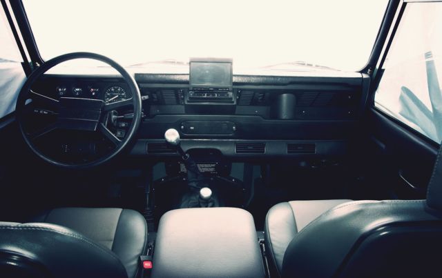 1990 Land Rover Defender - photo 5
