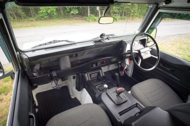 1984 Land Rover Defender Soft Top - photo 11