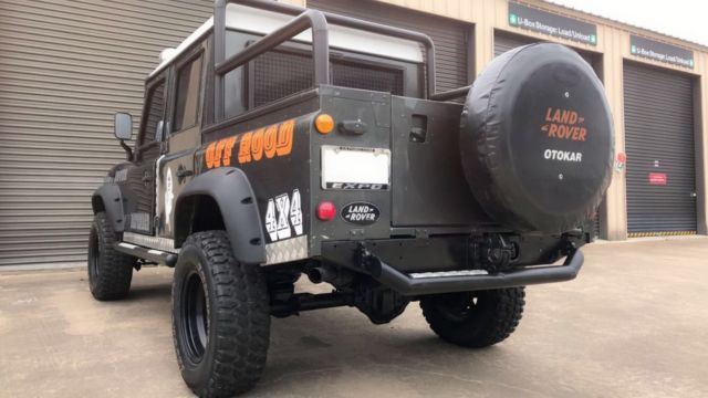1991 Land Rover Defender 110 Custom Unlimited Sport Utility 4-Door - photo 11