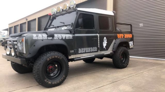 1991 Land Rover Defender 110 Custom Unlimited Sport Utility 4-Door - photo 7