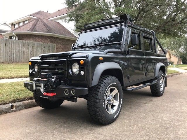 1992 Land Rover Defender 110 Custom Unlimited Sport Utility 4-Door - photo 9