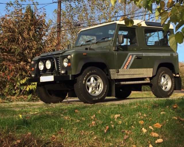 Defender Landrover 90 2.5L gas 1990 Land Rover Defender D90