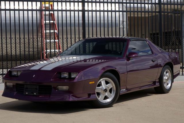 1992 Chevrolet Camaro 1992 Camaro RS * ONLY 18k MILES * V8 * AUTOMATIC - photo 2