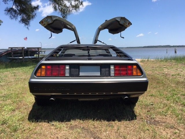 1982 DeLorean Coupe - photo 5