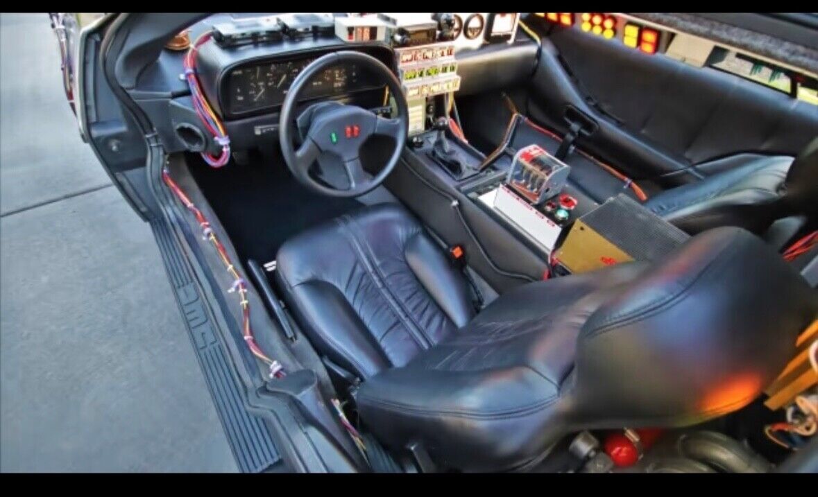 1981 DeLorean - photo 13